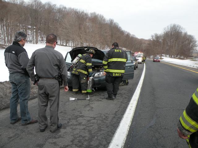 Car fire I-684 